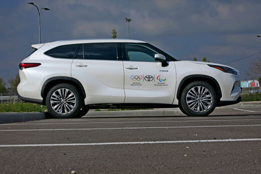 טויוטה היילנדר טויוטה היילנדר